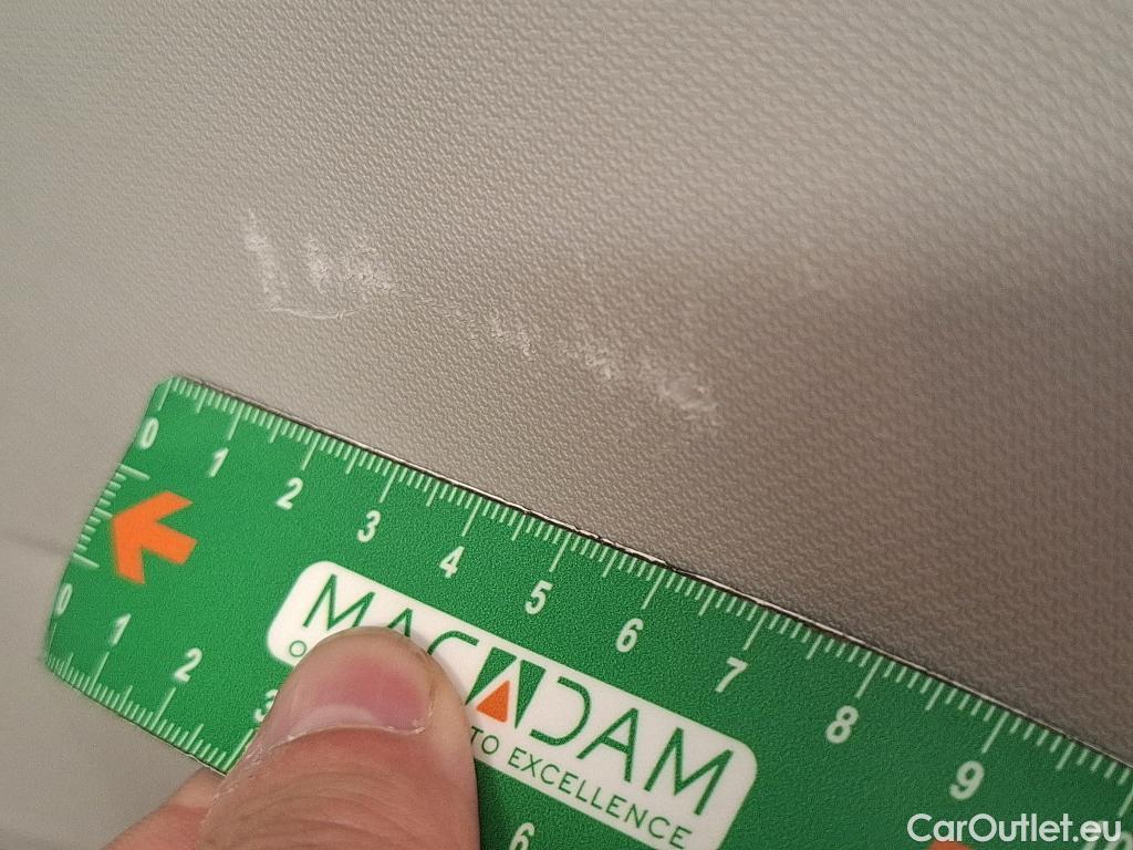  Volkswagen  Tiguan VOLKSWAGEN  Allspace / 2017 / 5P / SUV 2.0 TDI 150 DSG7 Confortline #8