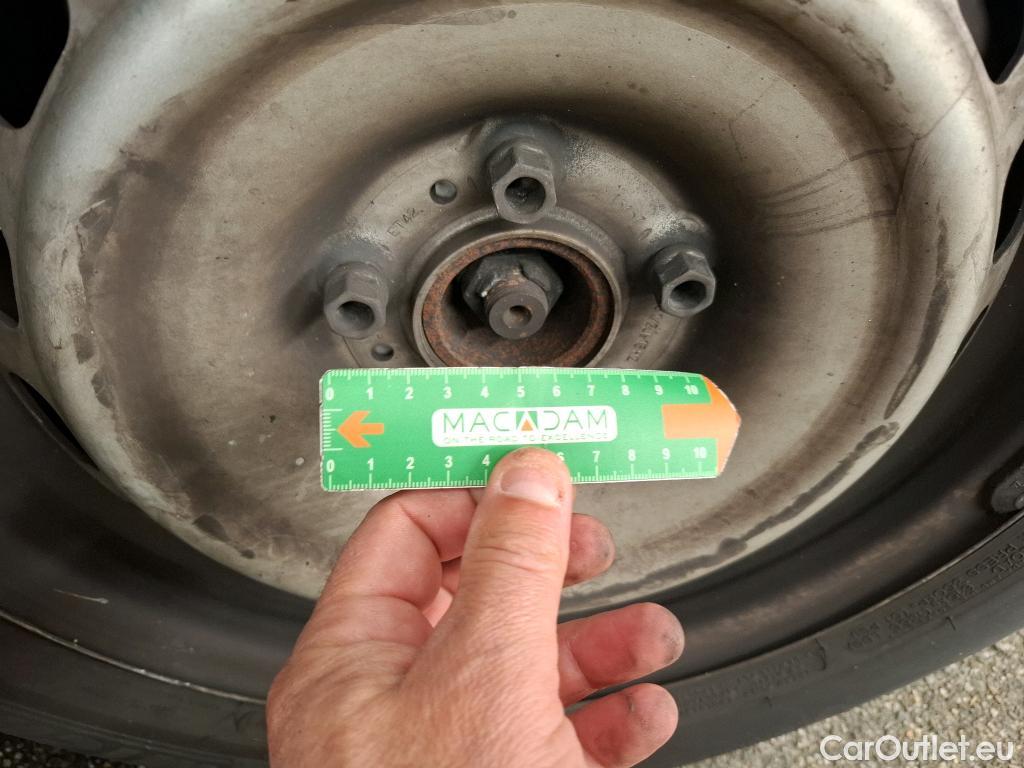  Peugeot  Partner PEUGEOT  / 2018 / 4P / Fourgonnette Taille M 650kg PureTech 110 S&S BVM6 #10