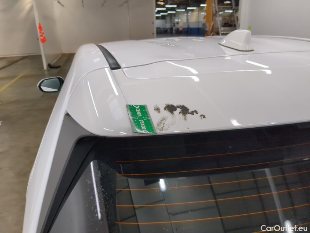  Toyota  Yaris Cross TOYOTA  Hybride / 2021 / 5P / SUV 1.5 HYBRID 116H DYNAMIC AUTO #4