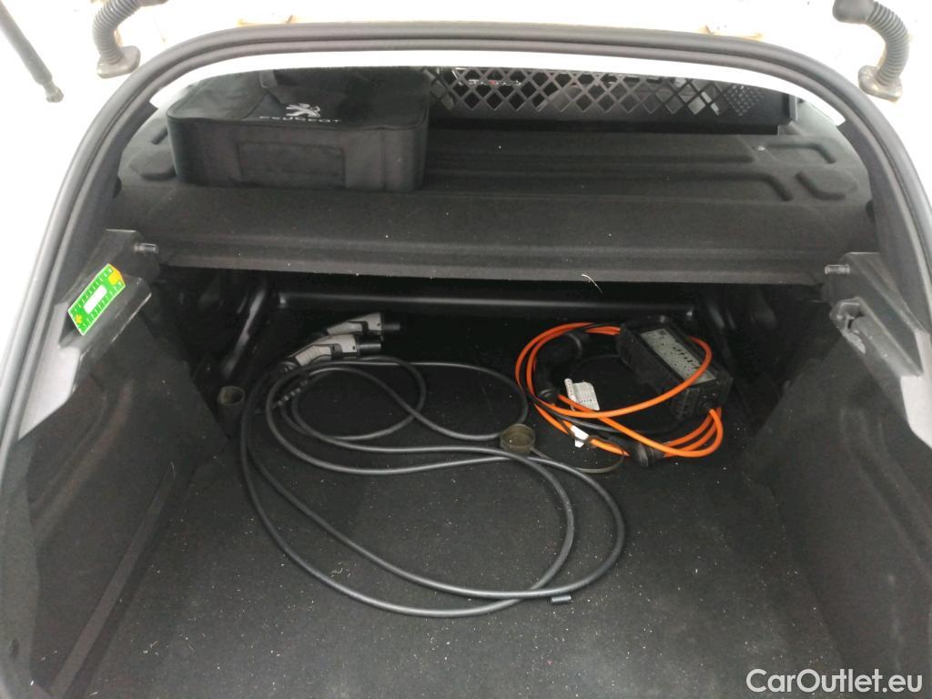  Peugeot  208  (e-) Active Business R 50kWh BVA / TRANSFO VP/VF #3