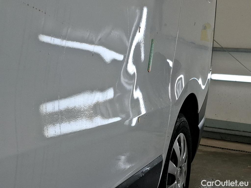  Renault  Trafic  Furgon Grand Confort L1H1 1200 1.6 dCi 120CV BVM6 E6 #2