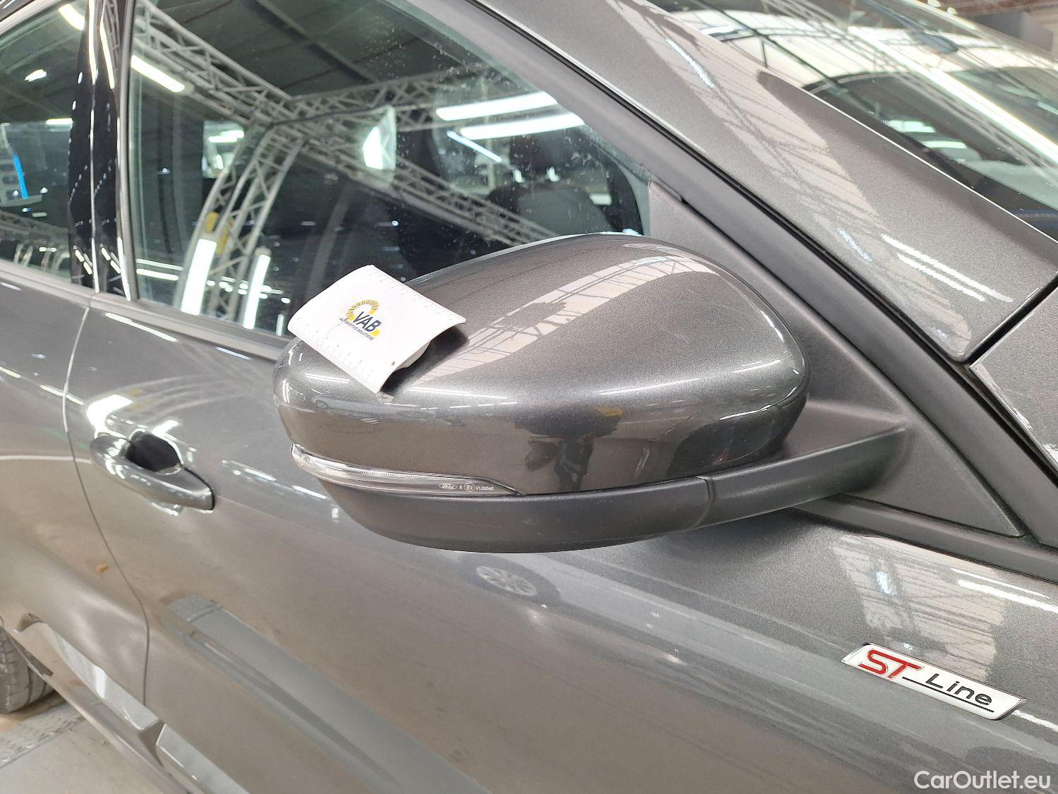  Ford  Kuga Ford,  '19 PHEV, Ford  2.5i PHEV Aut. 165kW ST-Line 5d #1