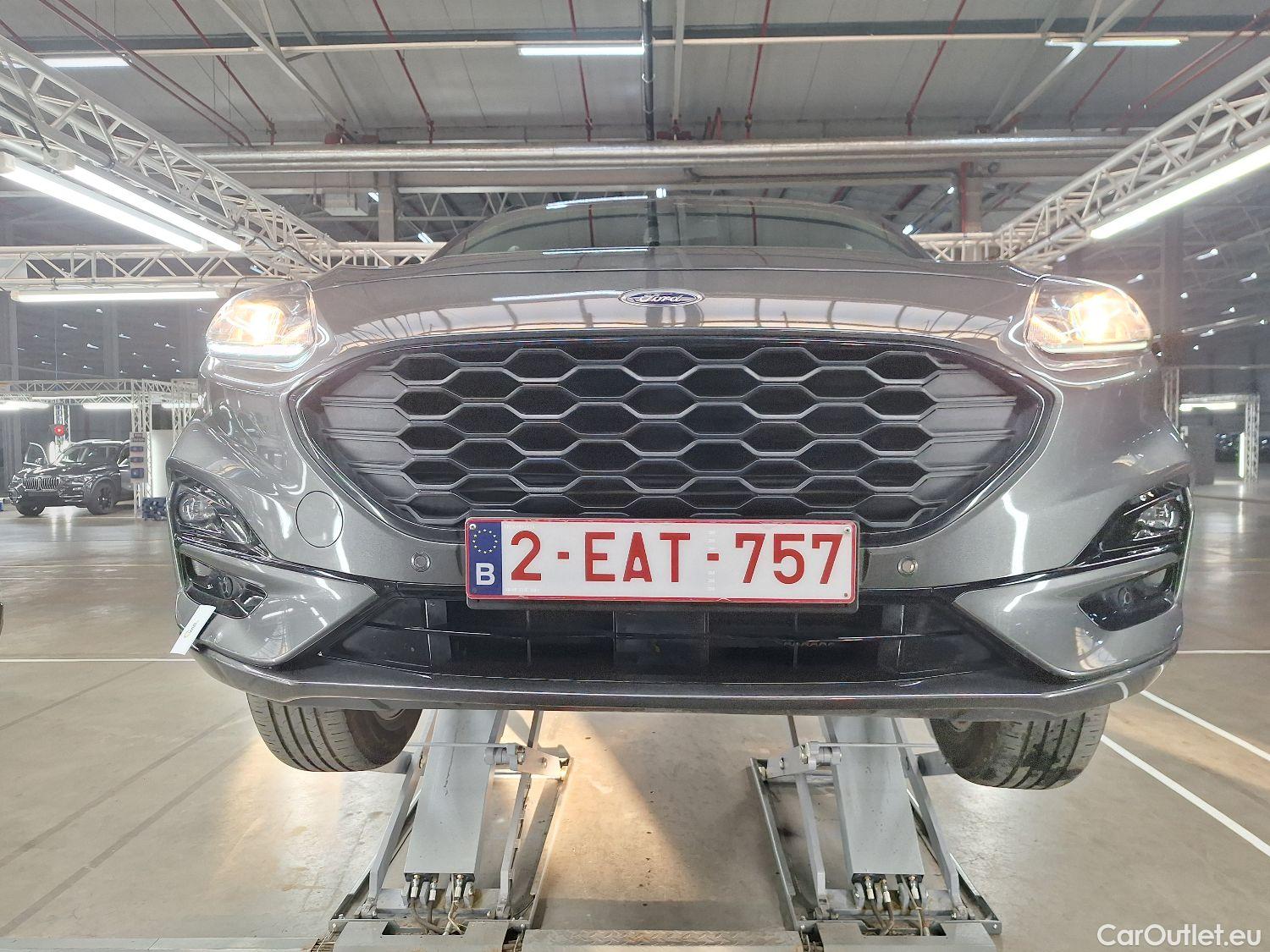  Ford  Kuga Ford,  '19 PHEV, Ford  2.5i PHEV Aut. 165kW ST-Line 5d #4