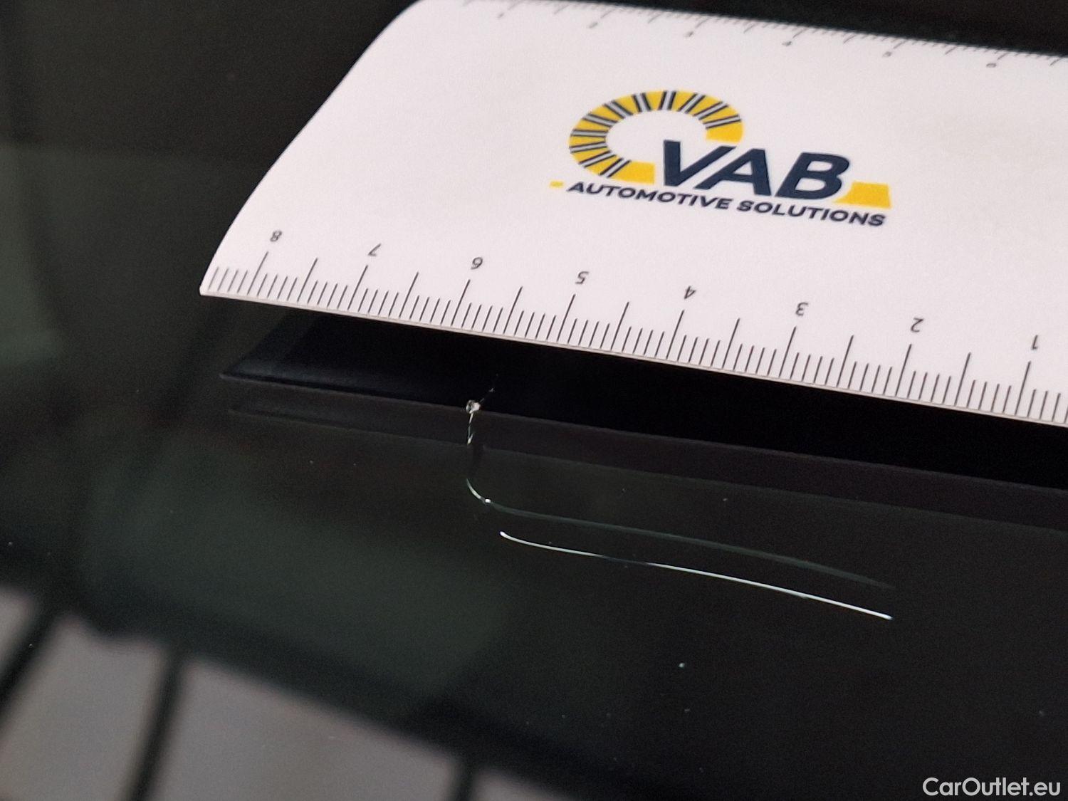  Mercedes  GLA Mercedes,  '20, Mercedes-Benz   200 d 4MATIC Business Soluti #20