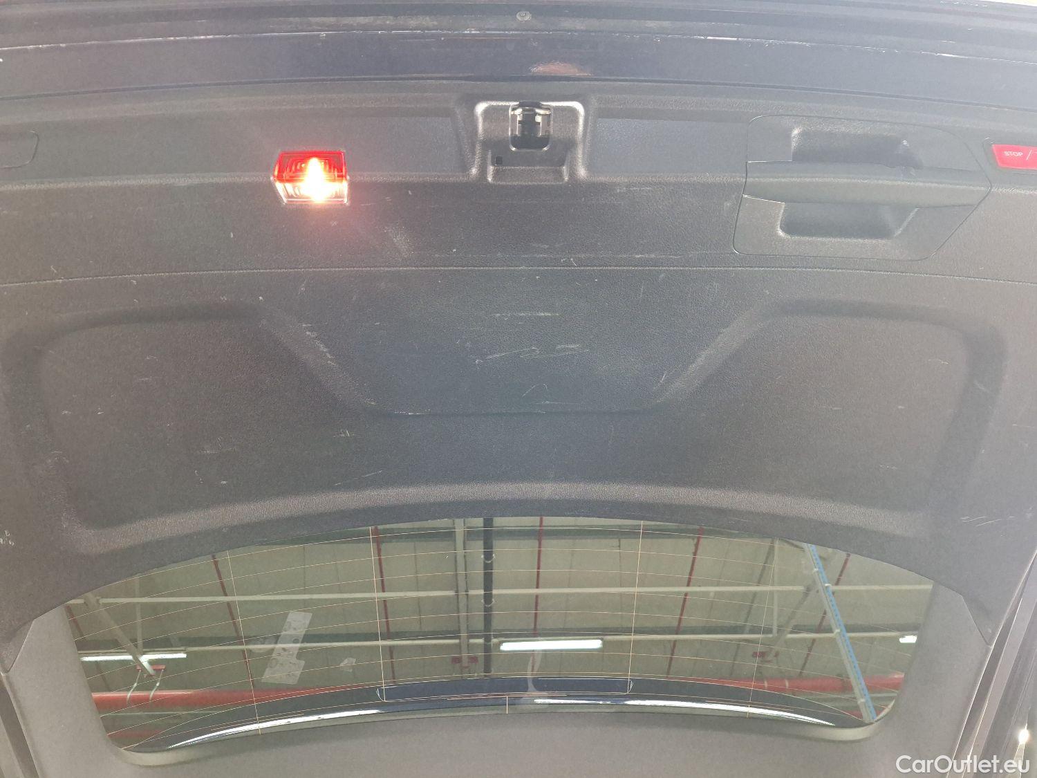  Mercedes  G-Klasee Mercedes, GLE '18 PHEV, Mercedes-Benz GLE GLE 350 de 4MATIC 5d #25