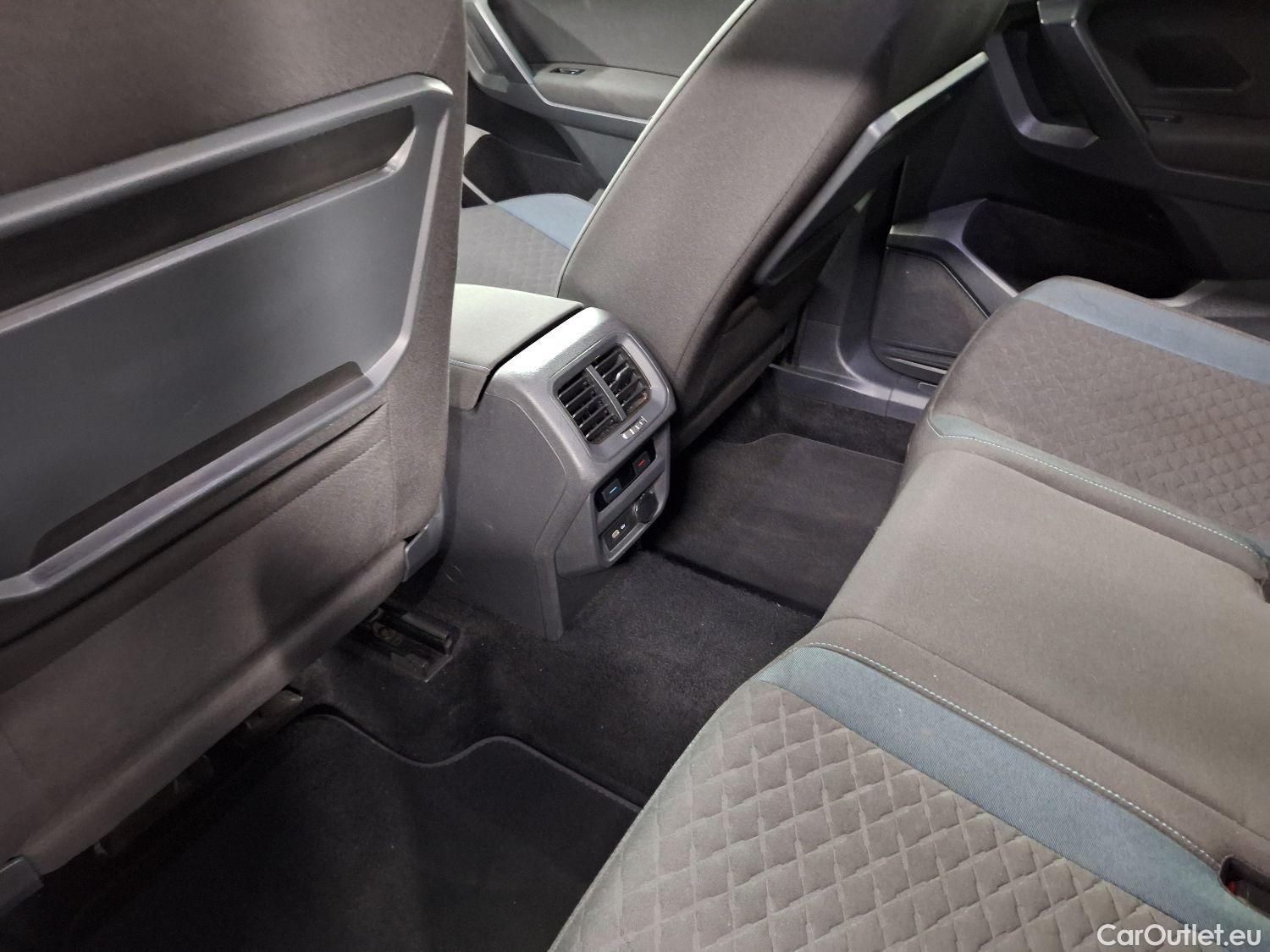  Volkswagen  Tiguan VW,  Allspace '17, Volkswagen  Allspace 1.5 TSI ACT DSG7 IQ.Dri 7pl #47