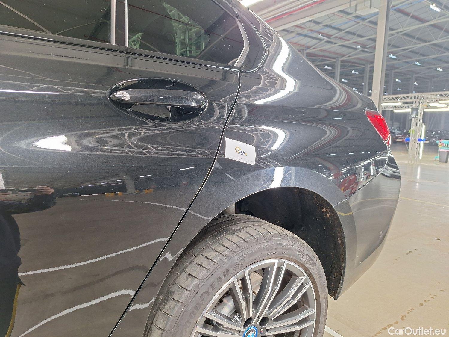  Bmw  Serie 3 BMW, 3-serie '18 PHEV, BMW 3 Reeks Berline 320e (150 kW) 4d #19