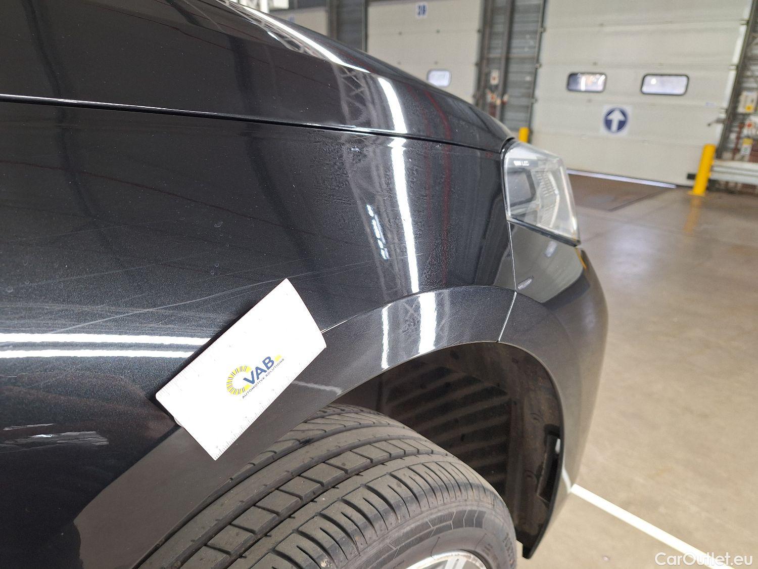  Bmw  Serie 1 BMW, 1-serie '19, BMW 1 Reeks Hatch 116dA (85 kW) 5d #27