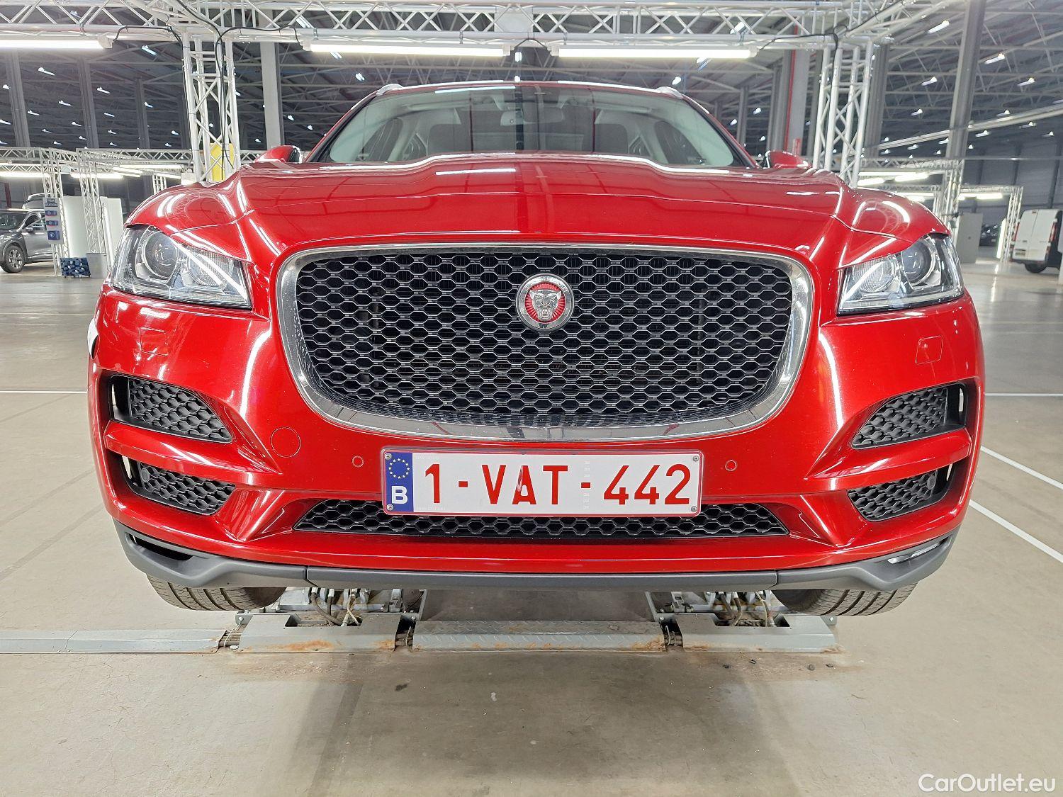  Jaguar  F-PACE Jaguar, , Jaguar  2.0D 132kW 4x4 Aut. Prestige 5d #26