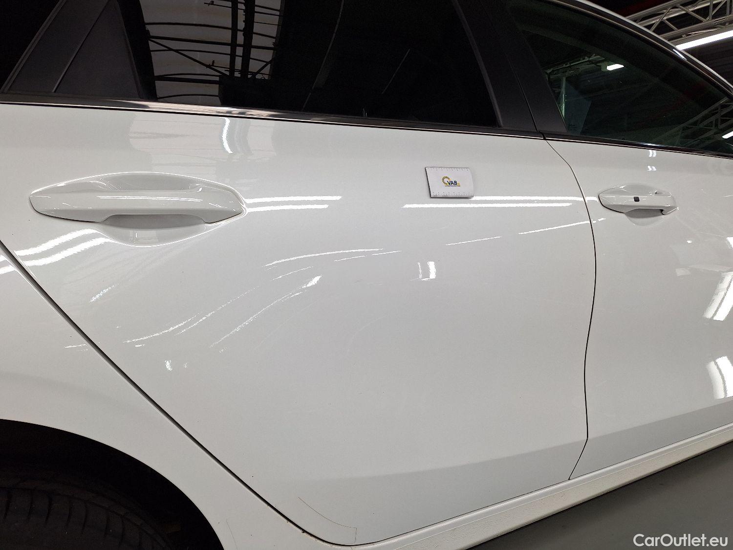  KIA  Cee'd Kia, Ceed SW '18 PHEV, Kia Ceed SW 1.6PHEV Bus.Line DCT #12