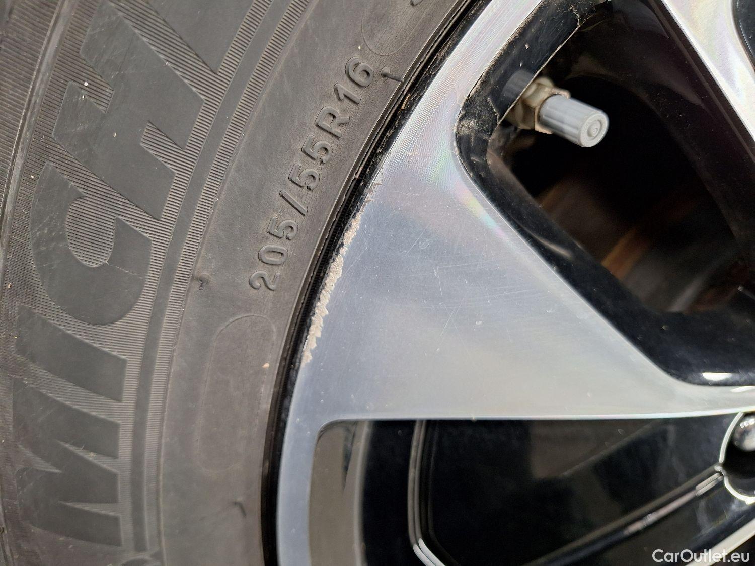  KIA  Cee'd Kia, Ceed SW '18 PHEV, Kia Ceed SW 1.6PHEV Bus.Line DCT #5