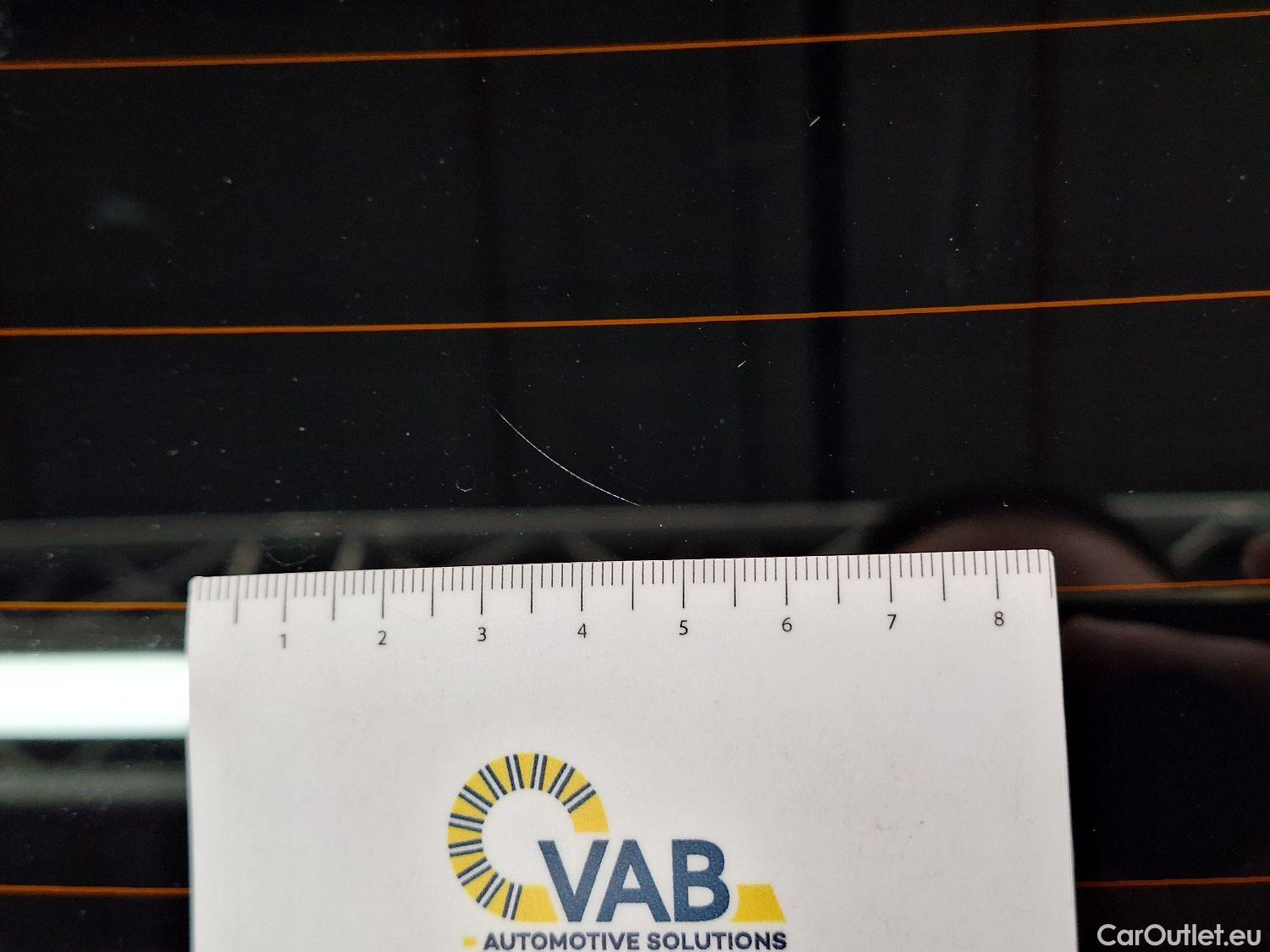  Mercedes  A-Klasse Mercedes, A-Class '18, Mercedes-Benz  A 180 d Aut. 5d #34