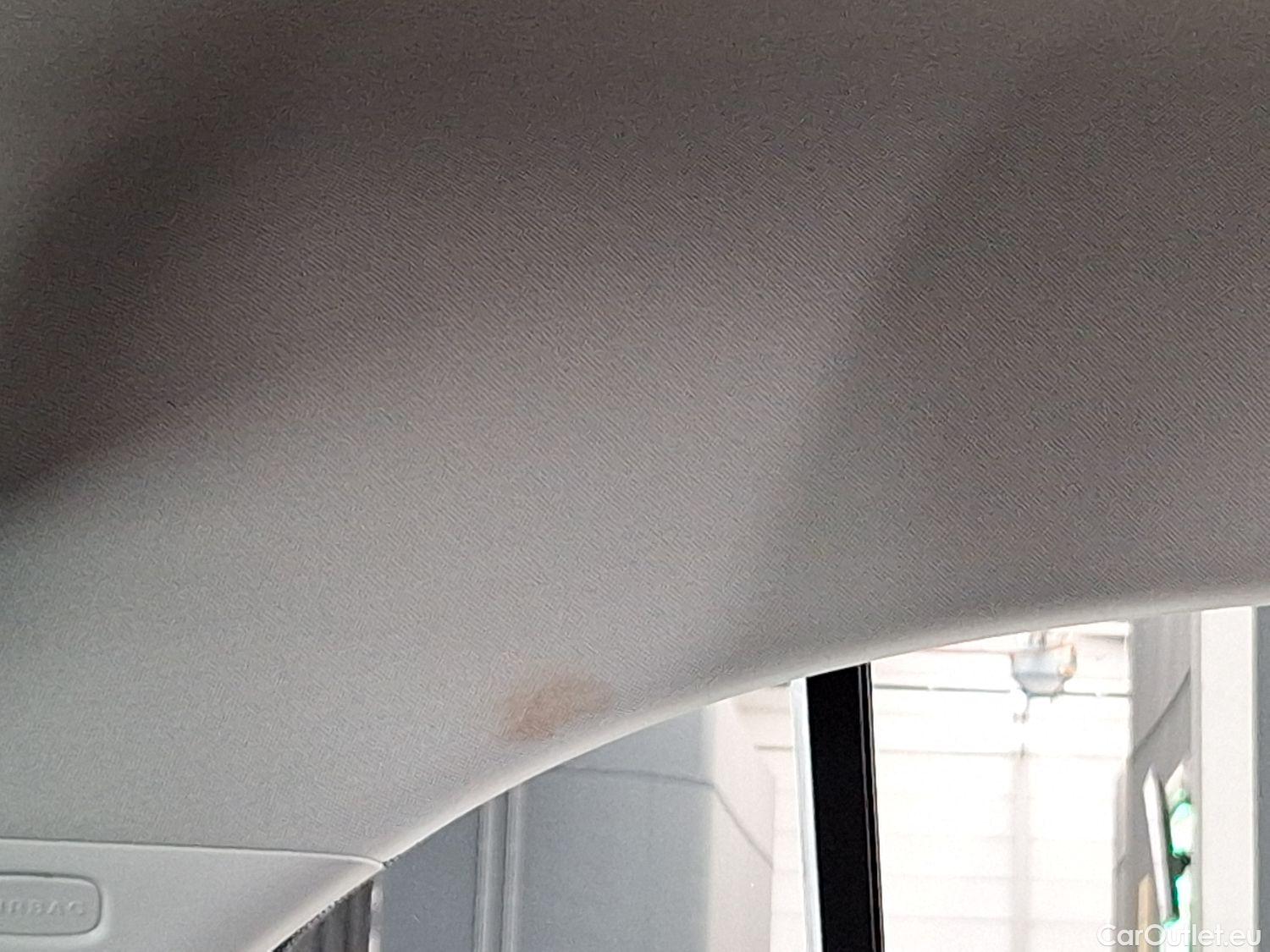  Mercedes  A-Klasse Mercedes, A-Class '18, Mercedes-Benz  A 180 d Aut. 5d #40