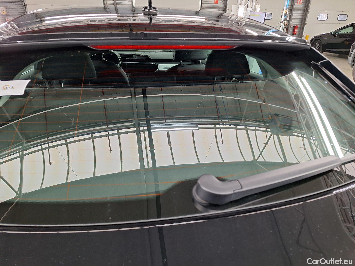  Audi  Q3 Audi,  SB '19, Audi  Sportback 35 TDI S tronic Bus. Ed. Attract #32