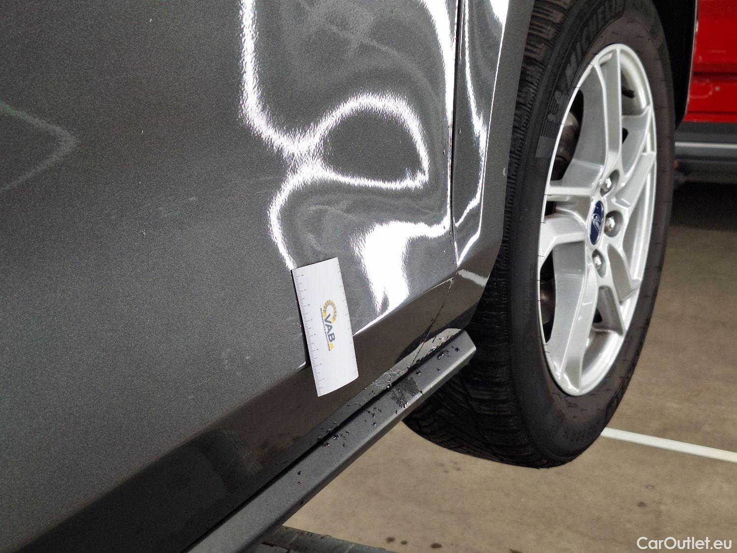  Ford  Focus Ford,  '18, Ford  1.0i EcoB. 74kW Connected 5d #14