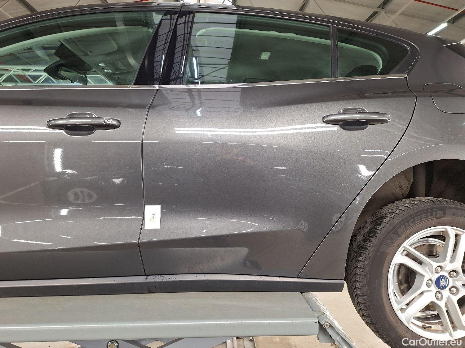  Ford  Focus Ford,  '18, Ford  1.0i EcoB. 74kW Connected 5d #22