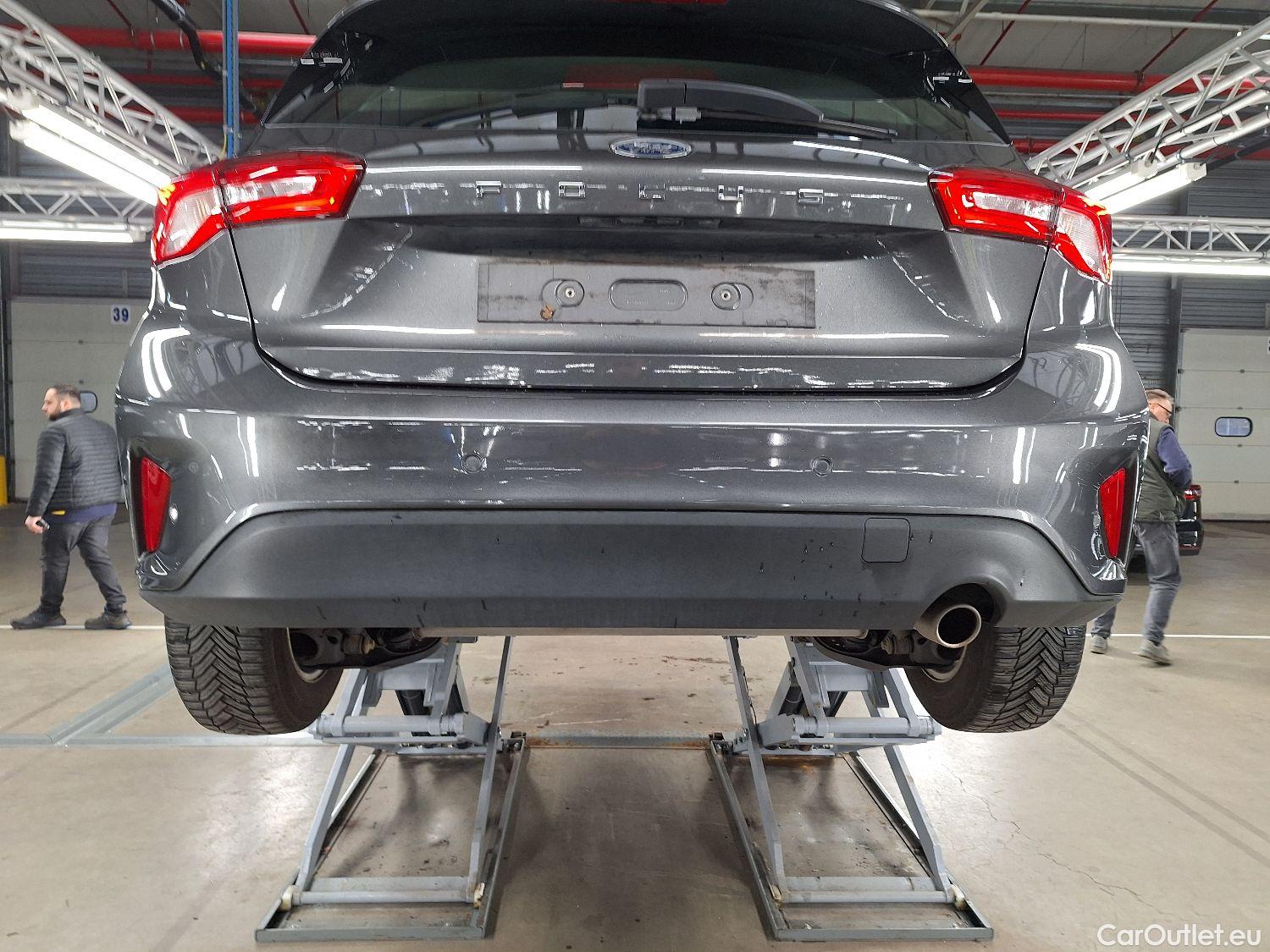  Ford  Focus Ford,  '18, Ford  1.0i EcoB. 74kW Connected 5d #16