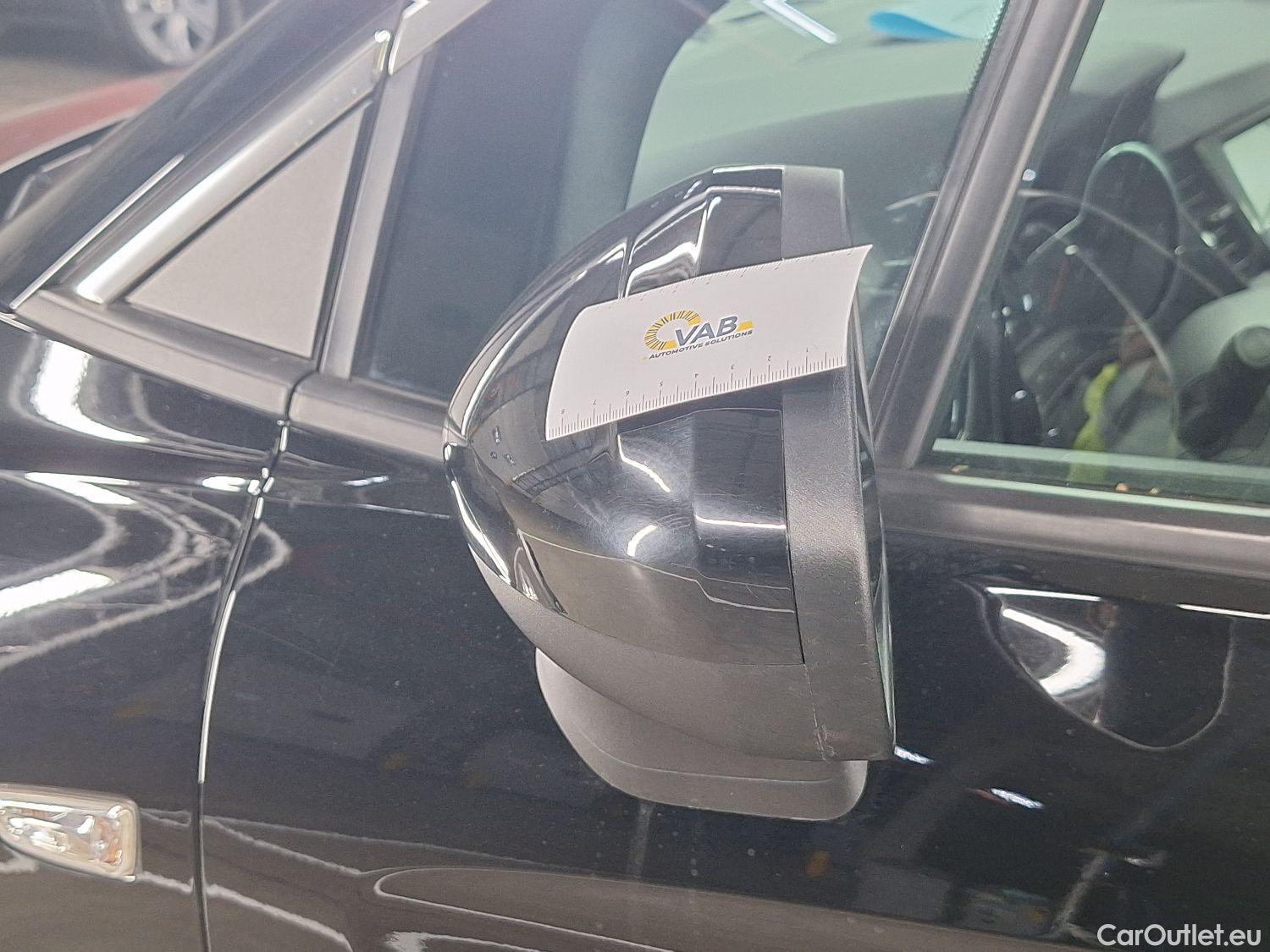  Opel  Crossland Opel,  '20, Opel  1.2 96kW Turbo S/S Auto Elegance 5d #47