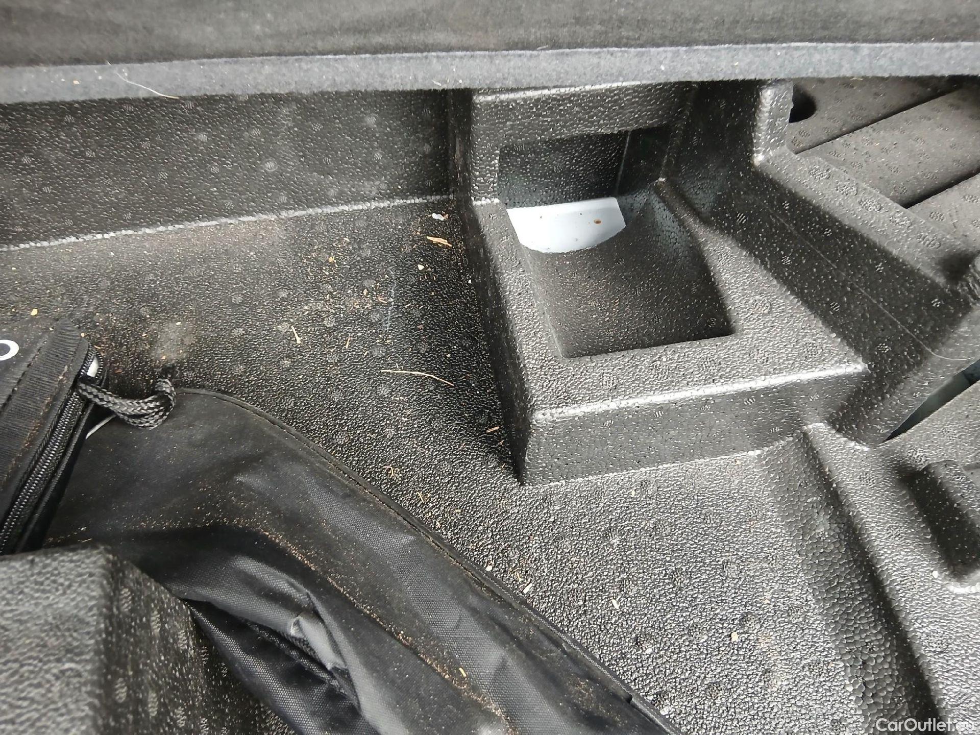  Land Rover  Discovery AUDI Q5 / 2020 / 5P / todoterreno Advanced 35 TDI 120kW S tronic (AC2) #1