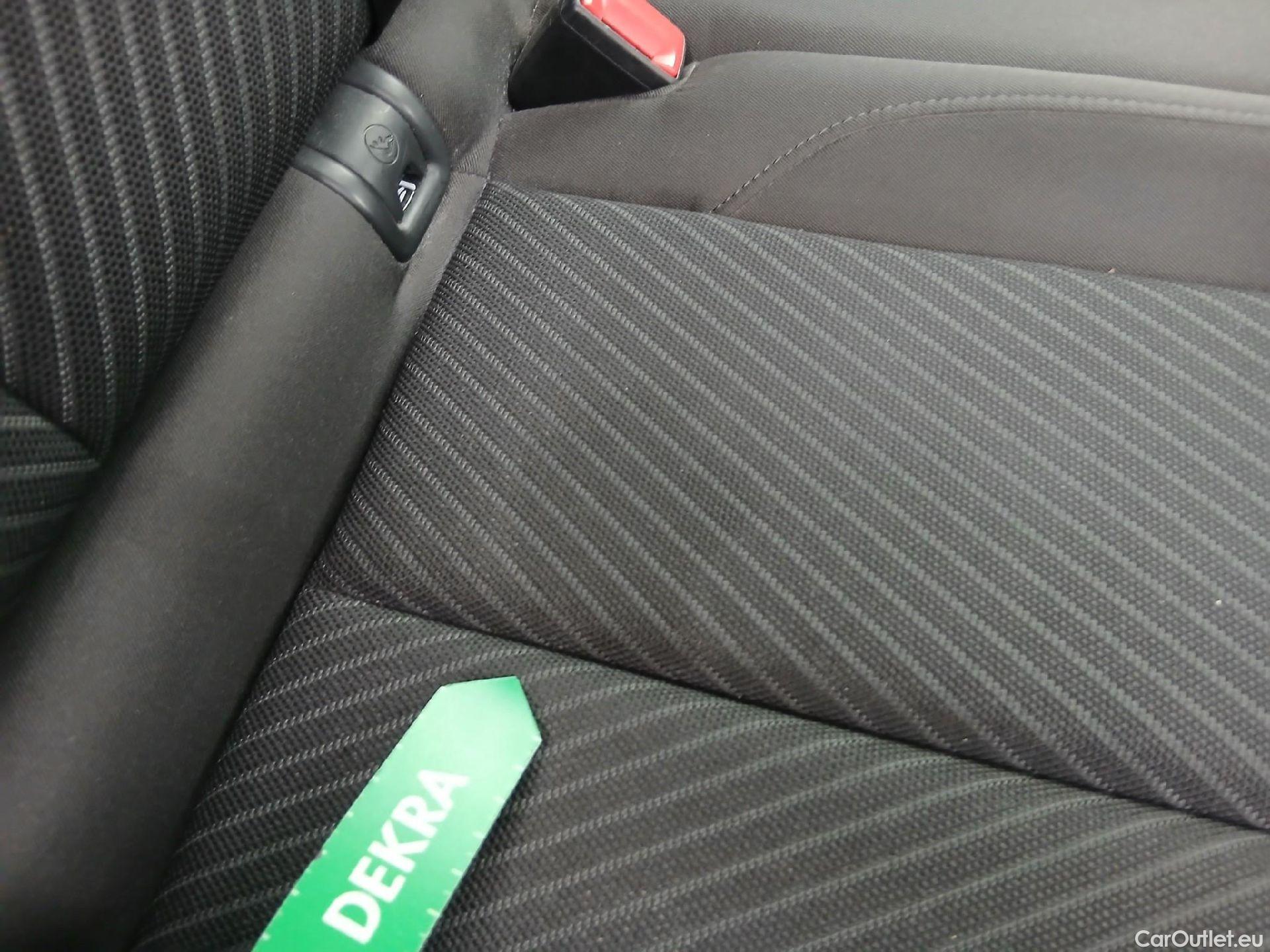  Land Rover  Discovery AUDI Q5 / 2020 / 5P / todoterreno Advanced 35 TDI 120kW S tronic (AC2) #41