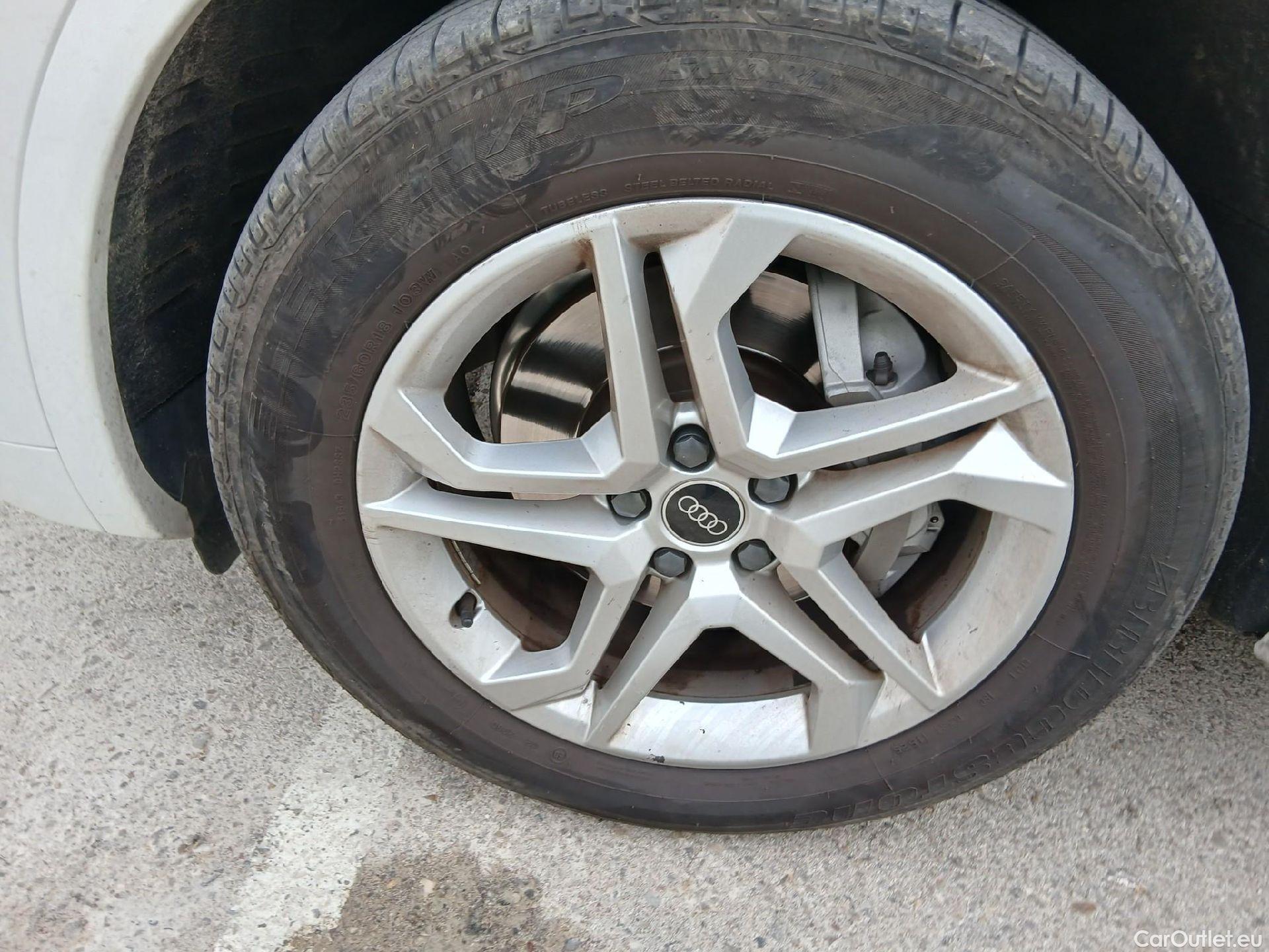  Land Rover  Discovery AUDI Q5 / 2020 / 5P / todoterreno Advanced 35 TDI 120kW S tronic (AC2) #15