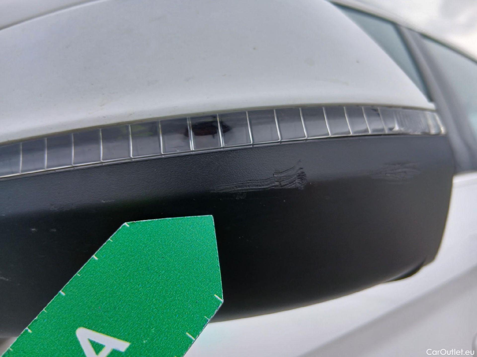  Land Rover  Discovery AUDI Q5 / 2020 / 5P / todoterreno Advanced 35 TDI 120kW S tronic (AC2) #16