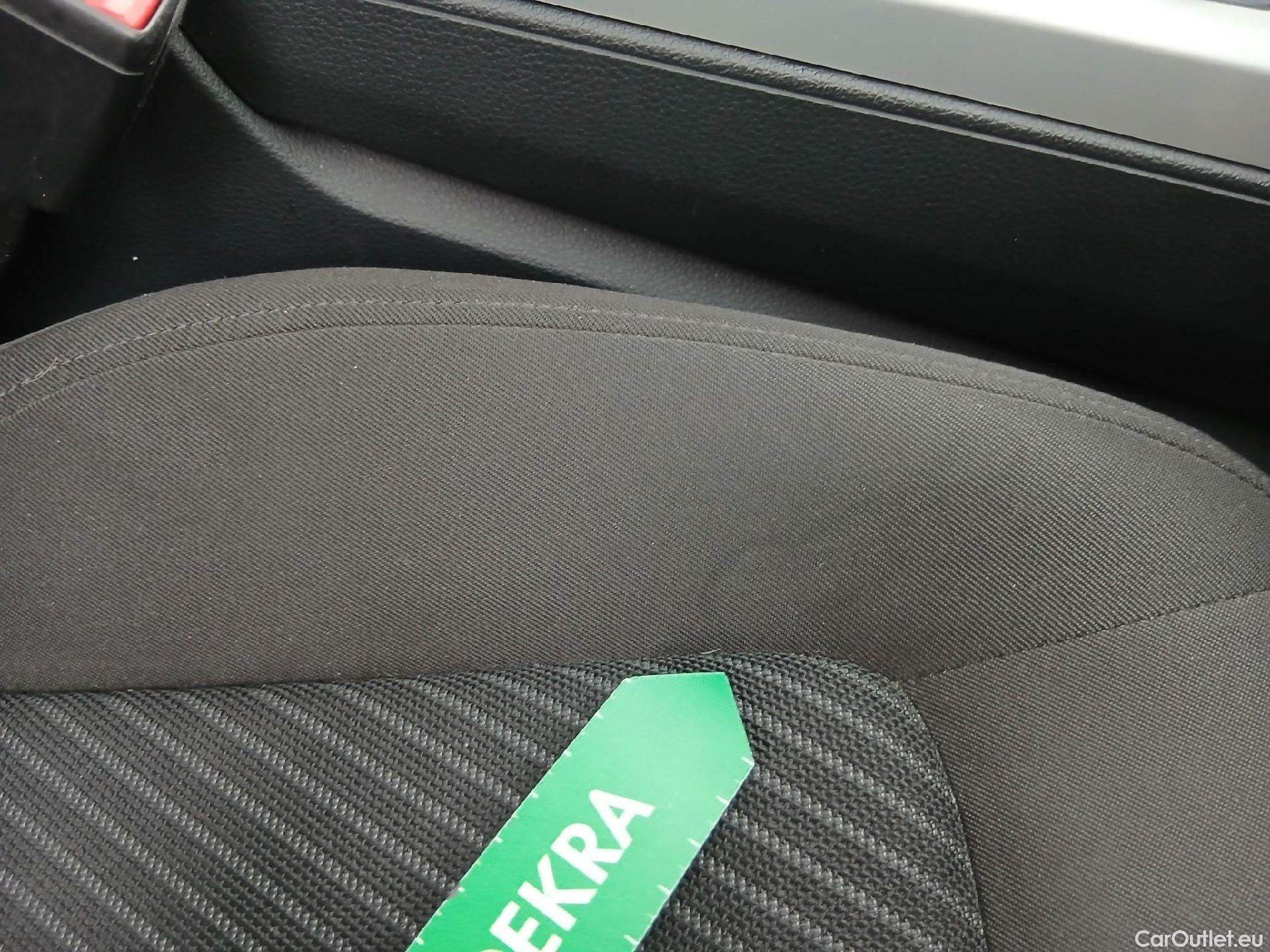  Land Rover  Discovery AUDI Q5 / 2020 / 5P / todoterreno Advanced 35 TDI 120kW S tronic (AC2) #42