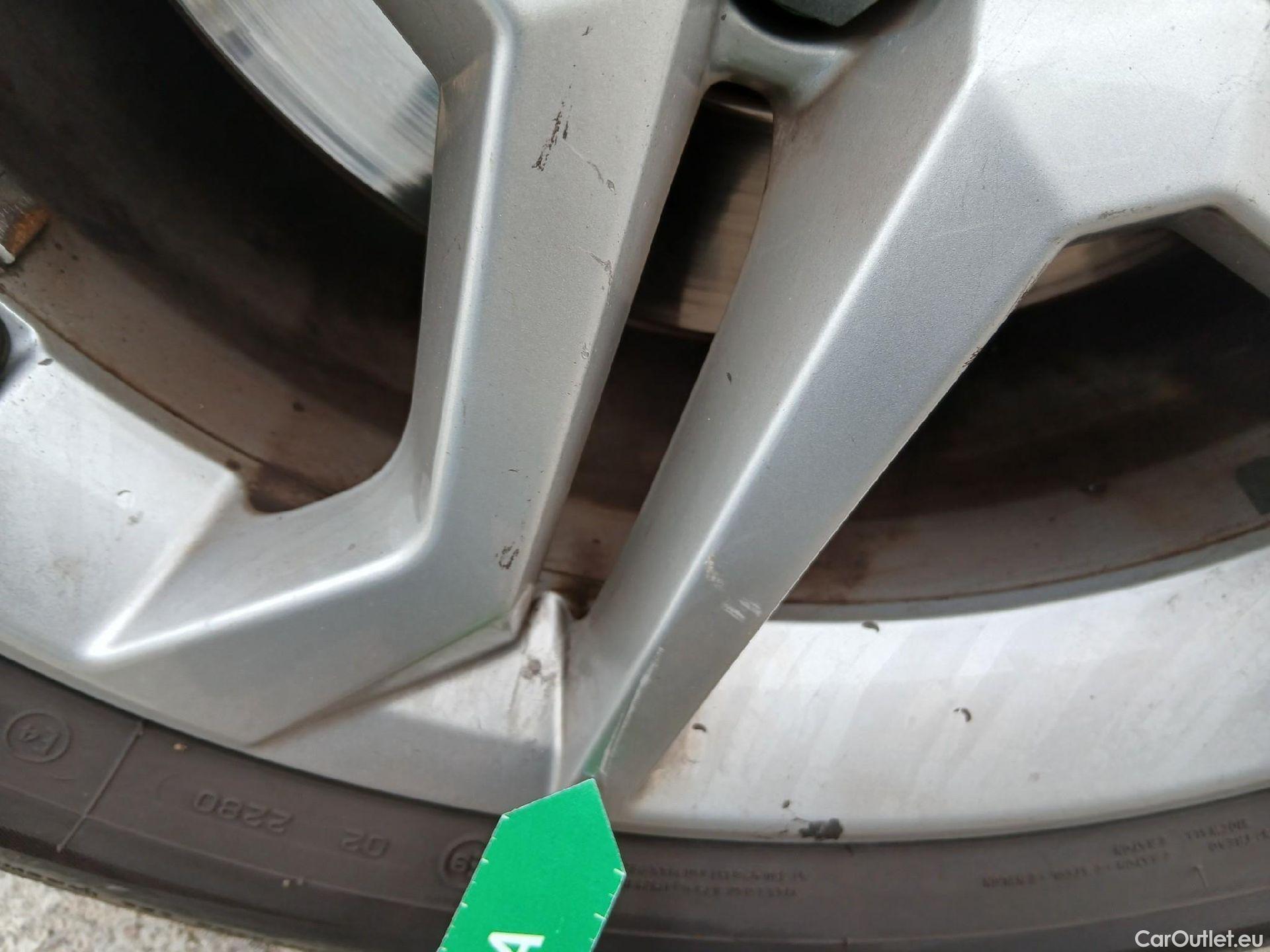  Land Rover  Discovery AUDI Q5 / 2020 / 5P / todoterreno Advanced 35 TDI 120kW S tronic (AC2) #14