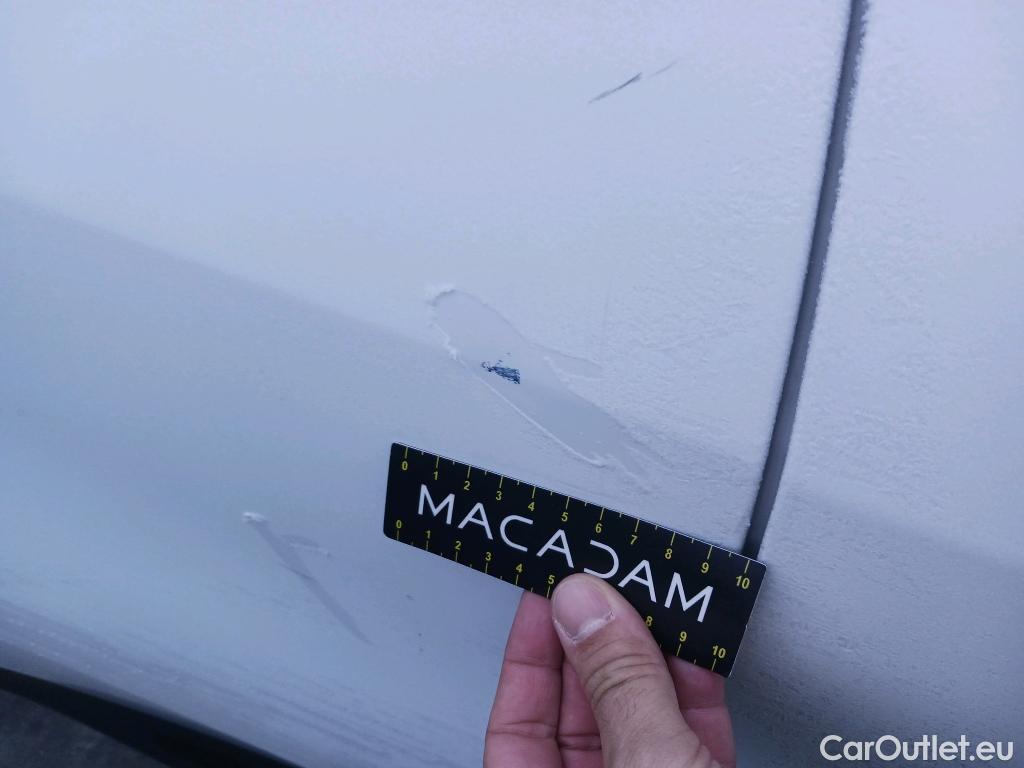  Alfa Romeo  TONALE Alfa Romeo  / 2022 / 5P / todoterreno 1.5 MHEV GASOLINA 130 CV SPRINT FWD #8