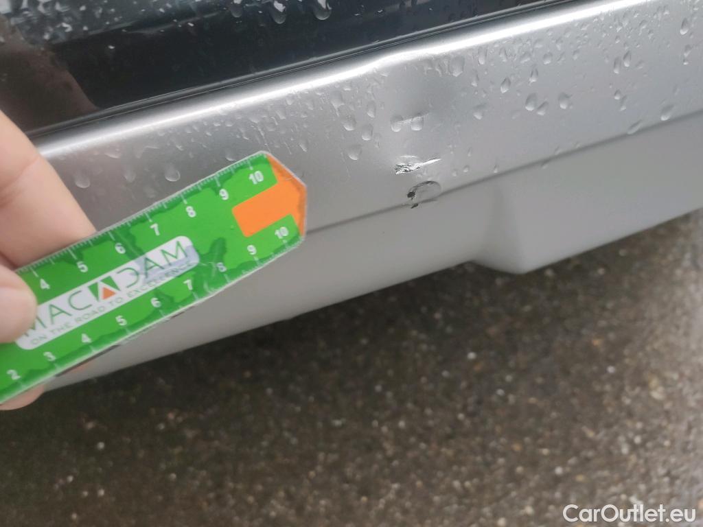  Audi  Q2 AUDI  / 2016 / 5P / todoterreno Design 30 TFSI 85kW (116CV) #12