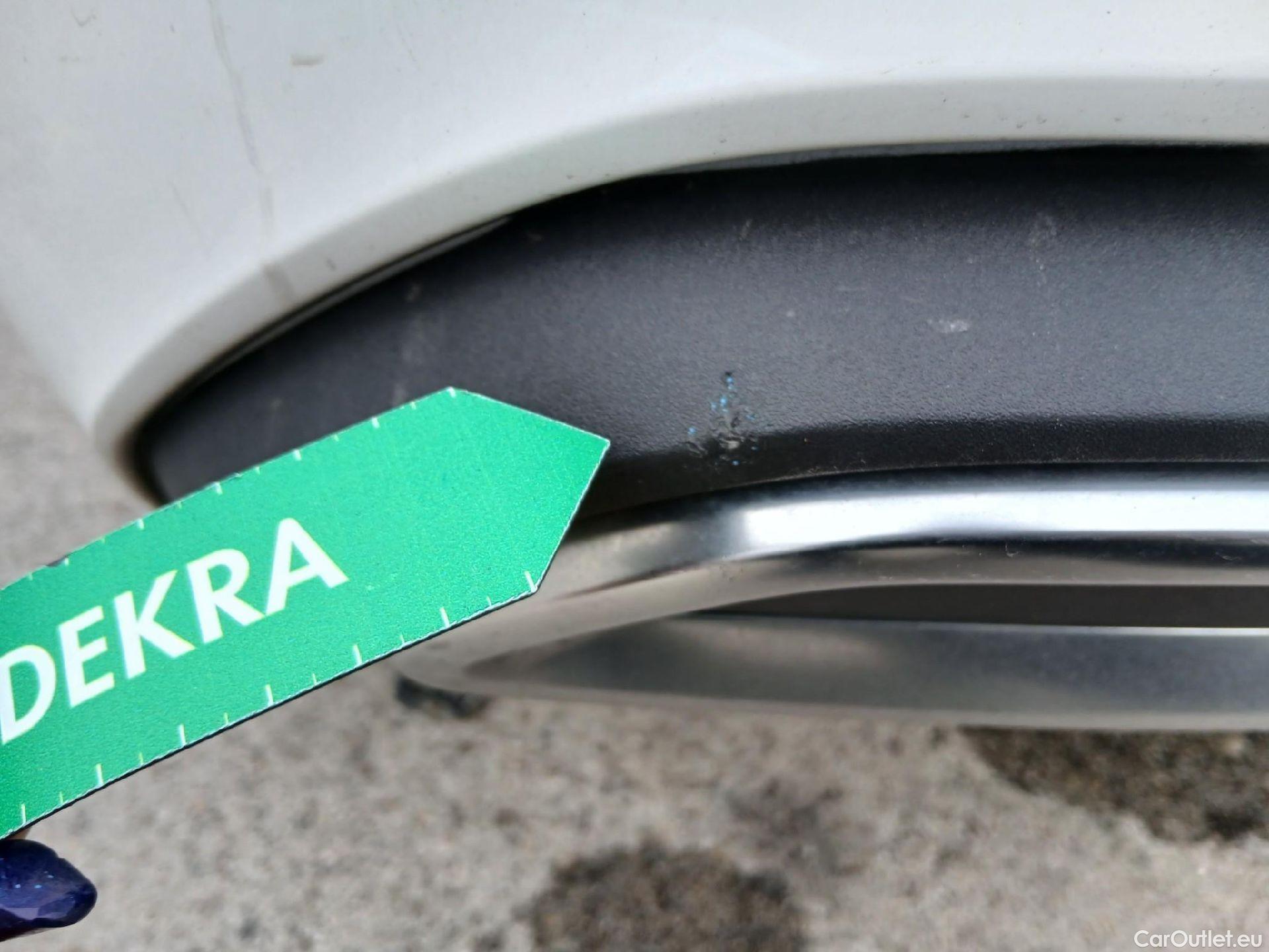  Land Rover  Discovery AUDI Q5 / 2020 / 5P / todoterreno Advanced 35 TDI 120kW S tronic (AC2) #27