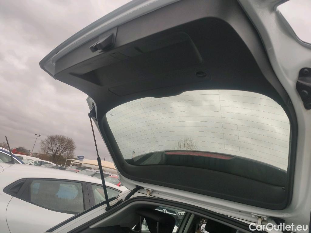  Audi  Q2 AUDI  / 2016 / 5P / todoterreno Design 30 TFSI 85kW (116CV) #7