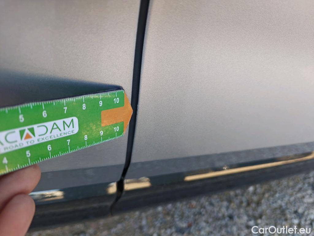  Audi  Q2 AUDI  / 2020 / 5P / todoterreno Advanced 30 TDI 85kW (116CV) #8