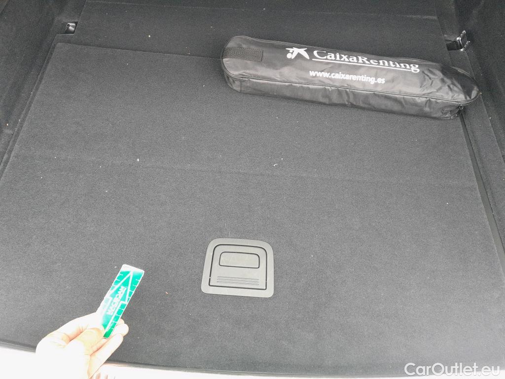  Land Rover  Discovery AUDI Q5 / 2020 / 5P / todoterreno S line 40 TDI 150kW quattro-ultra #5