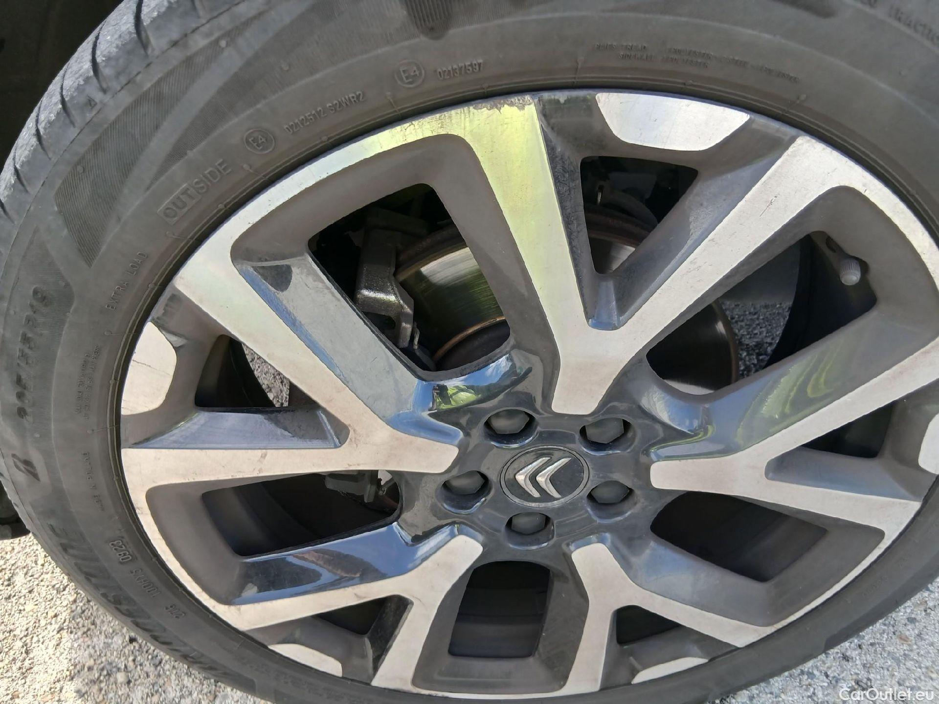  Citroen  C5 CITROEN  Aircross / 2018 / 5P / todoterreno BlueHdi 96kW (130CV) S&S EAT8 Shine #4