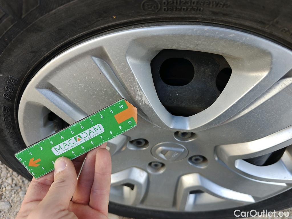  Dacia  Lodgy DACIA  / 2012 / 5P / monovolumen compacto Comfort Blue dCi 70kW (95CV) 7Pl - 18 #53