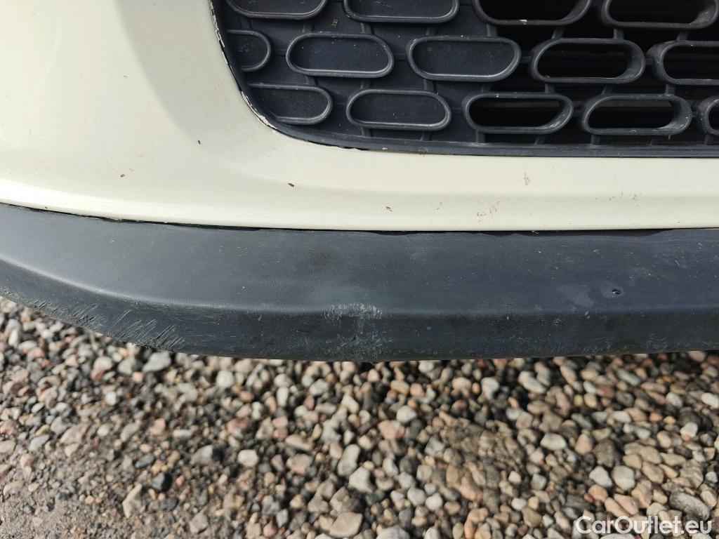  Mini  Cooper MINI MINI / 2014 / 5P / berlina con portón ONE 5 PUERTAS (CX) #11