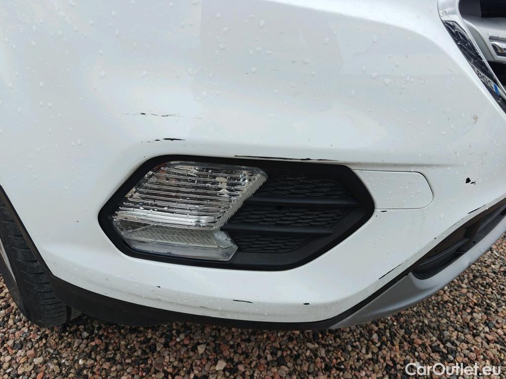  Ford  Kuga FORD  / 2016 / 5P / todoterreno 1.5 EcoBoost 88kW 4x2 Trend+ (CX) #51