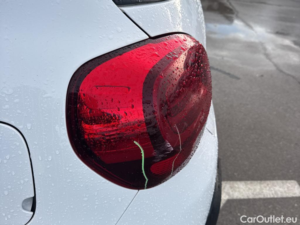  Citroen  C3 CITROEN  / 2016 / 5P / berlina con portón PureTech 60KW (82CV) FEEL (CX) #7