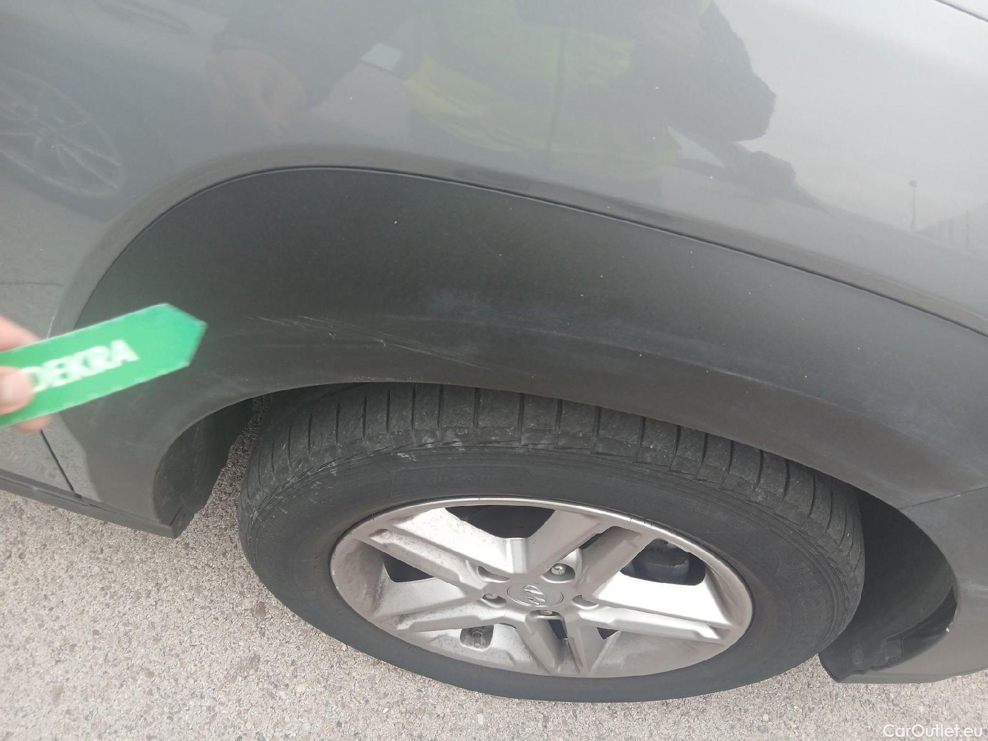  Hyundai  Konna HYUNDAI Kona / 2020 / 5P / todoterreno 1.0 TGDI Maxx 4X2 #39