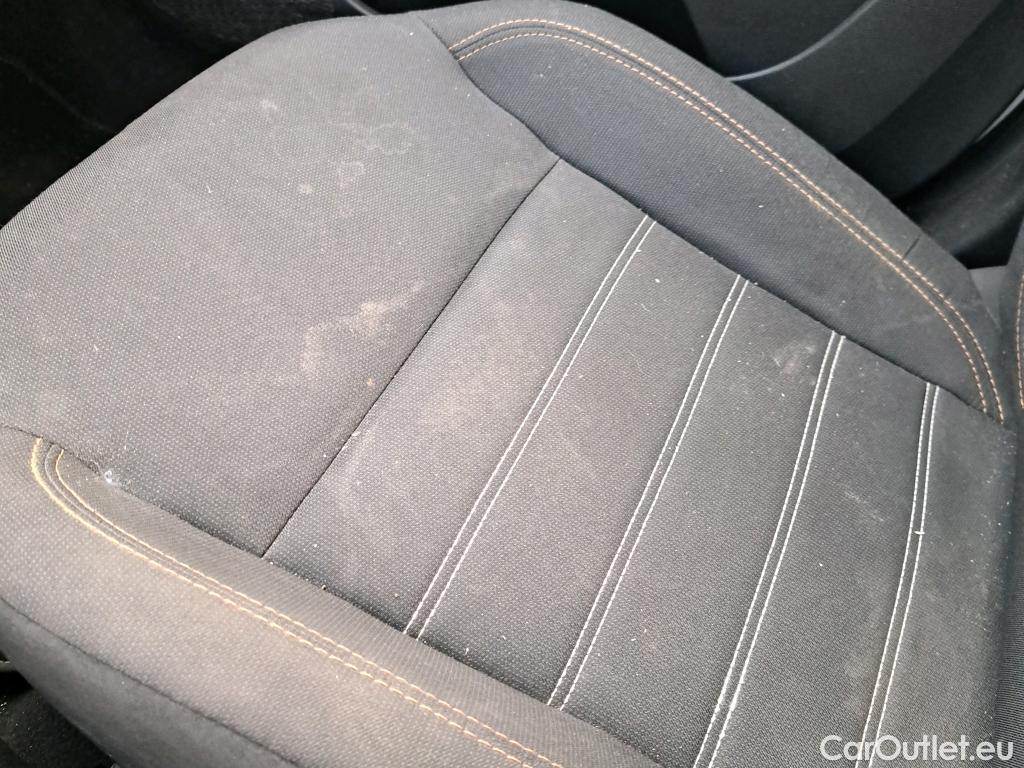  Dacia  Sandero DACIA  / 2020 / 5P / berlina con portón Stepway Essential TCe 67kW (90V) #15