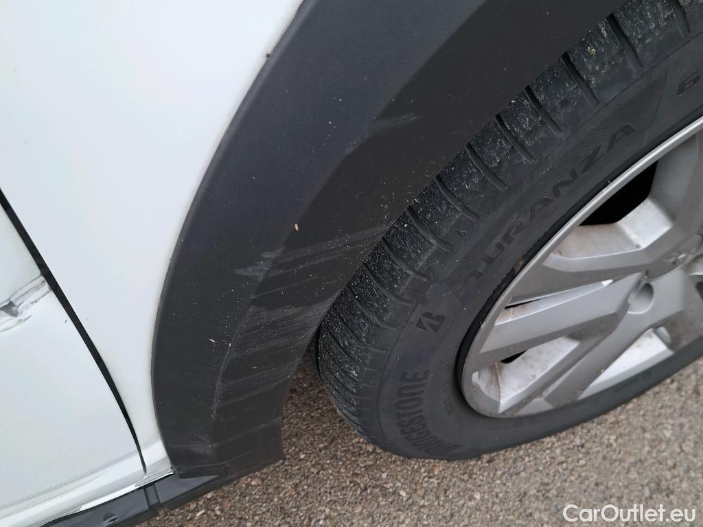  Dacia  Sandero DACIA  / 2020 / 5P / berlina con portón Stepway Essential TCe 67kW (90V) #30