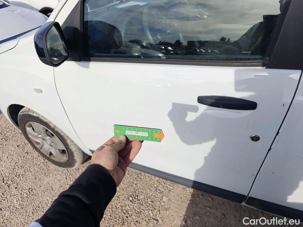  Dacia  Lodgy DACIA  / 2012 / 5P / monovolumen compacto Comfort Blue dCi 70kW (95CV) 7Pl - 18 #5