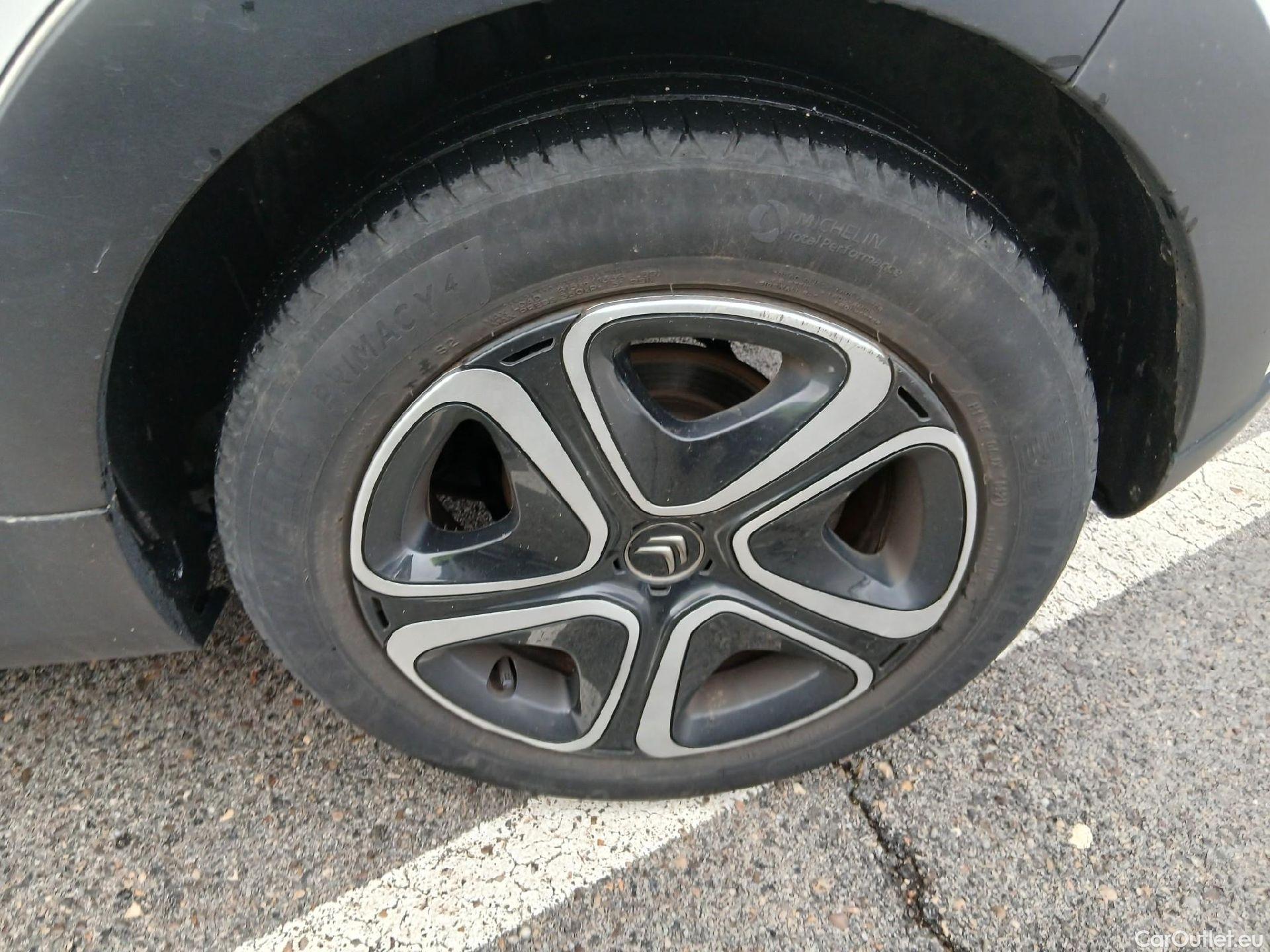  Citroen  C3 CITROEN  / 2020 / 5P / berlina con portón BlueHDi 75KW (100CV) S&S FEEL #6