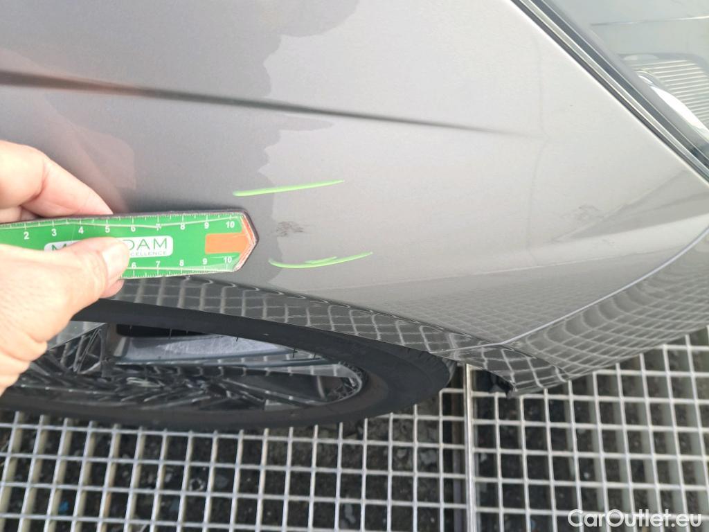  Hyundai  i20 HYUNDAI  / 2020 / 5P / berlina con portón 1.0 TGDI 74kW (100CV) SLX #30