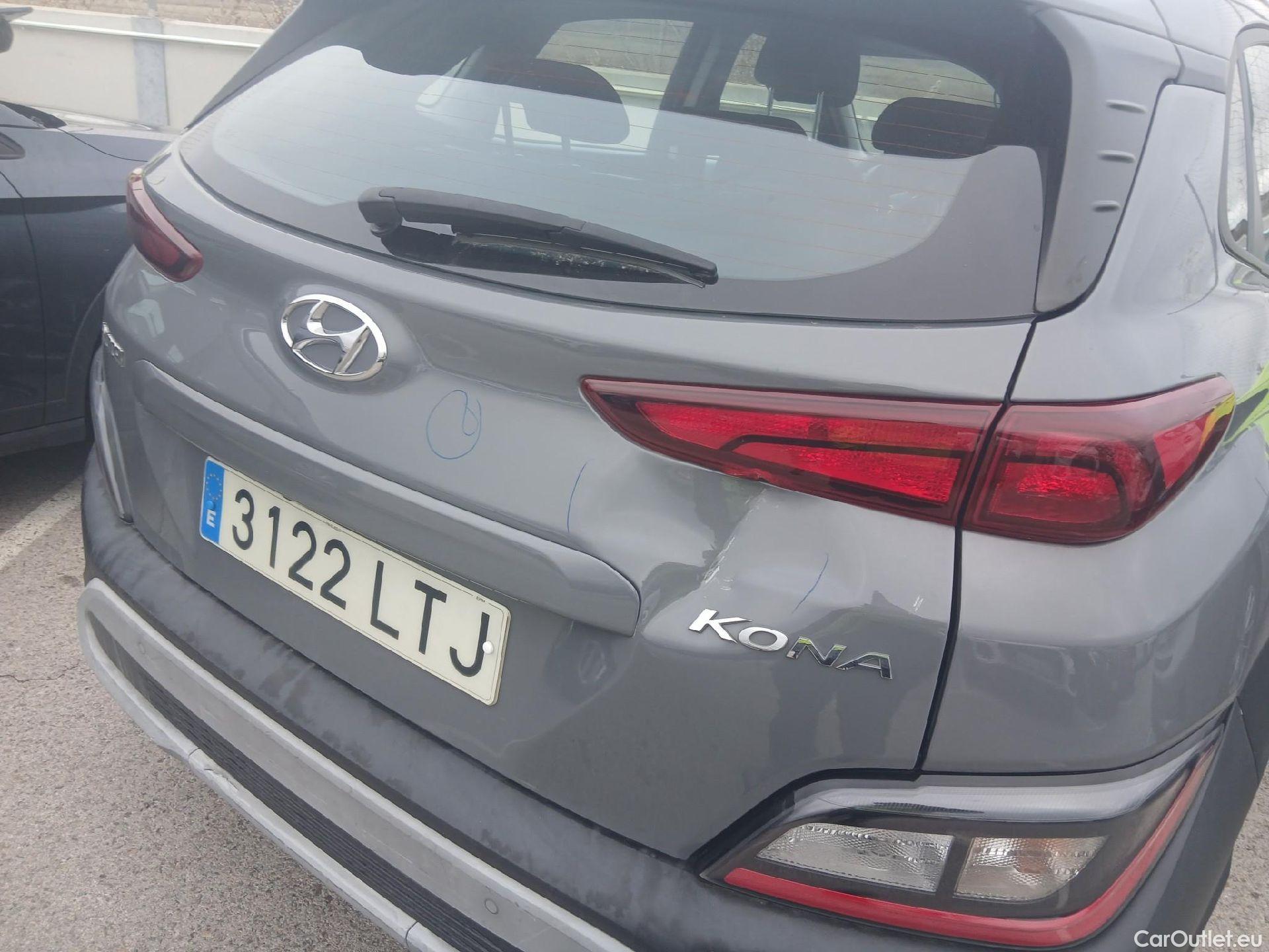  Hyundai  Konna HYUNDAI Kona / 2020 / 5P / todoterreno 1.0 TGDI Maxx 4X2 #30