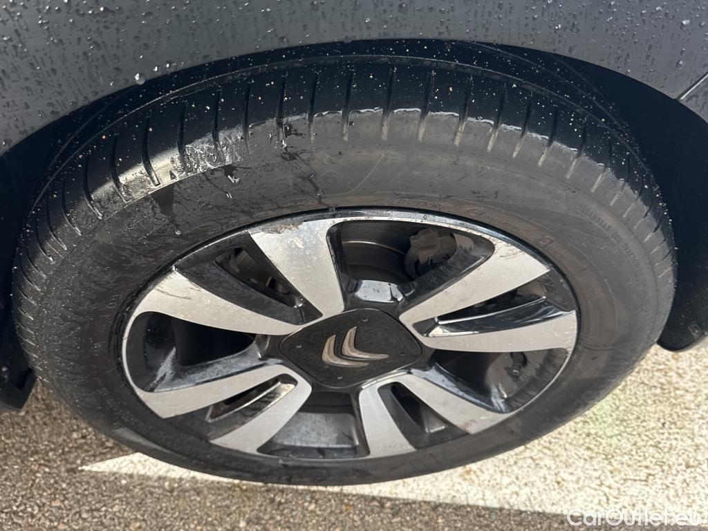  Citroen  C3 CITROEN  / 2016 / 5P / berlina con portón PureTech 60KW (82CV) FEEL (CX) #9