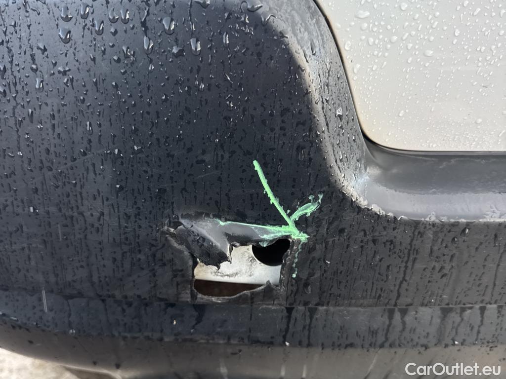  Citroen  C3 CITROEN  / 2016 / 5P / berlina con portón PureTech 60KW (82CV) FEEL (CX) #1