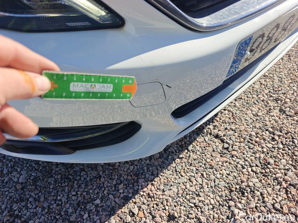  Peugeot  308 PEUGEOT  / 2017 / 5P / berlina con portón 5p Style BlueHDi 130 S&S #23