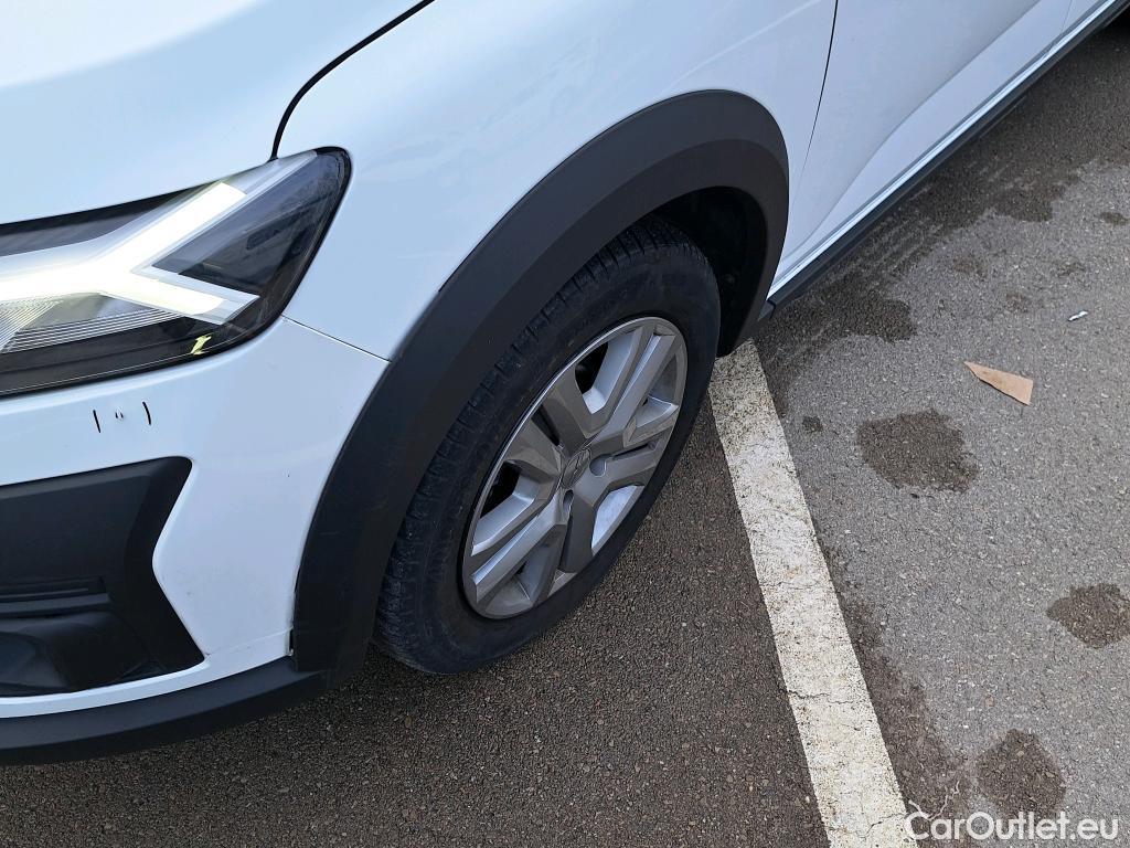  Dacia  Sandero DACIA  / 2020 / 5P / berlina con portón Stepway Essential TCe 67kW (90V) #27